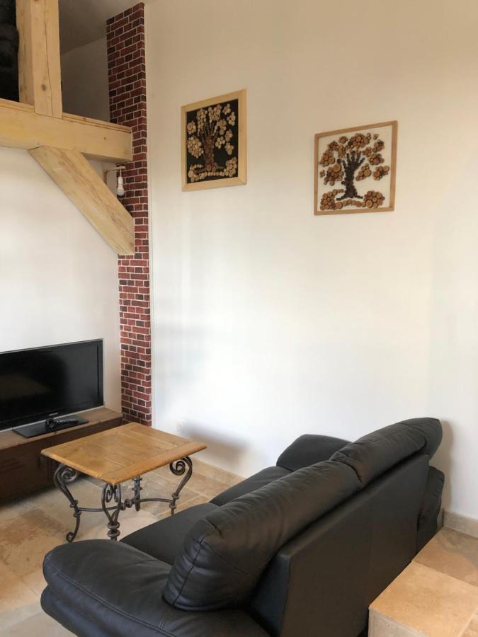 Gite Au Mas Pommier Arles Exterior foto